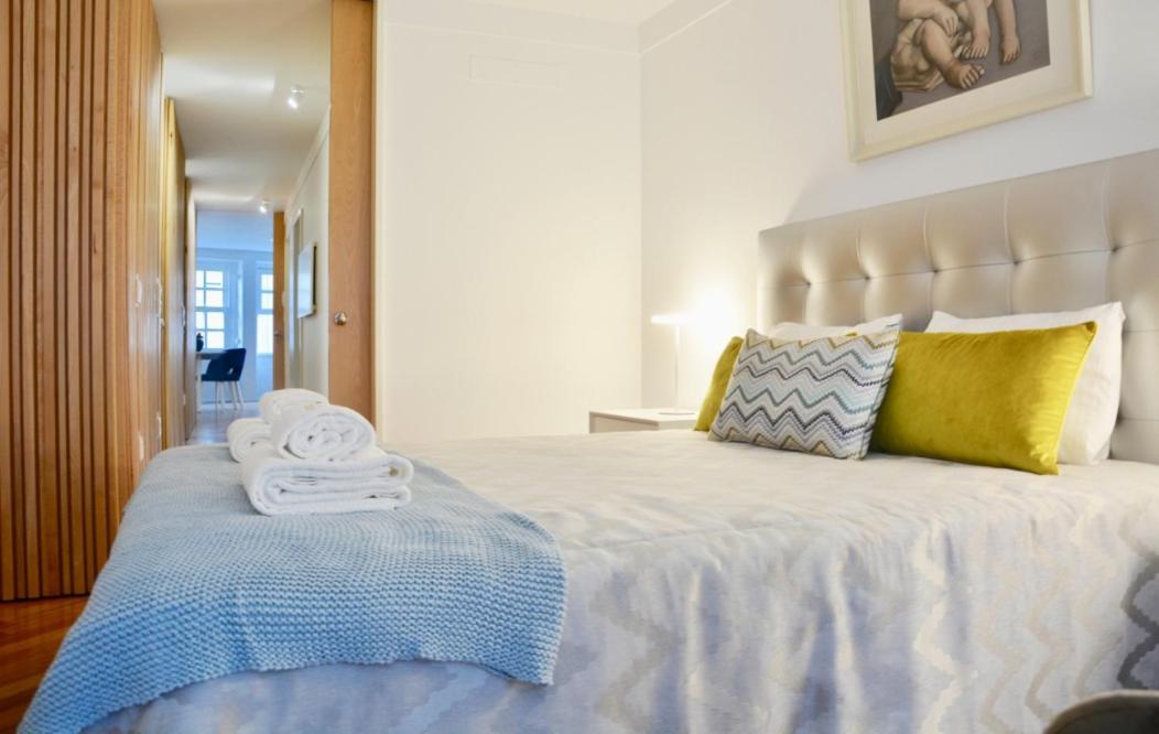 Ohh - Caldeireiros Luxury Apartments Porto Exterior photo